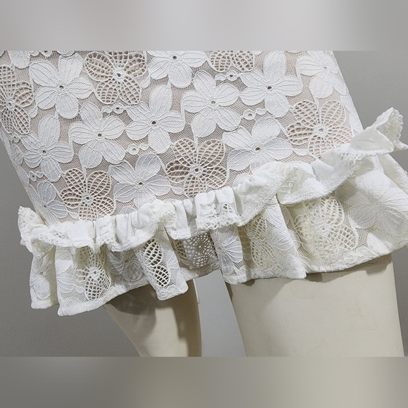 NWT Selfie Leslie Verona Off-Shoulder Lace ruffle Mini Dress size Large - Picture 7 of 15